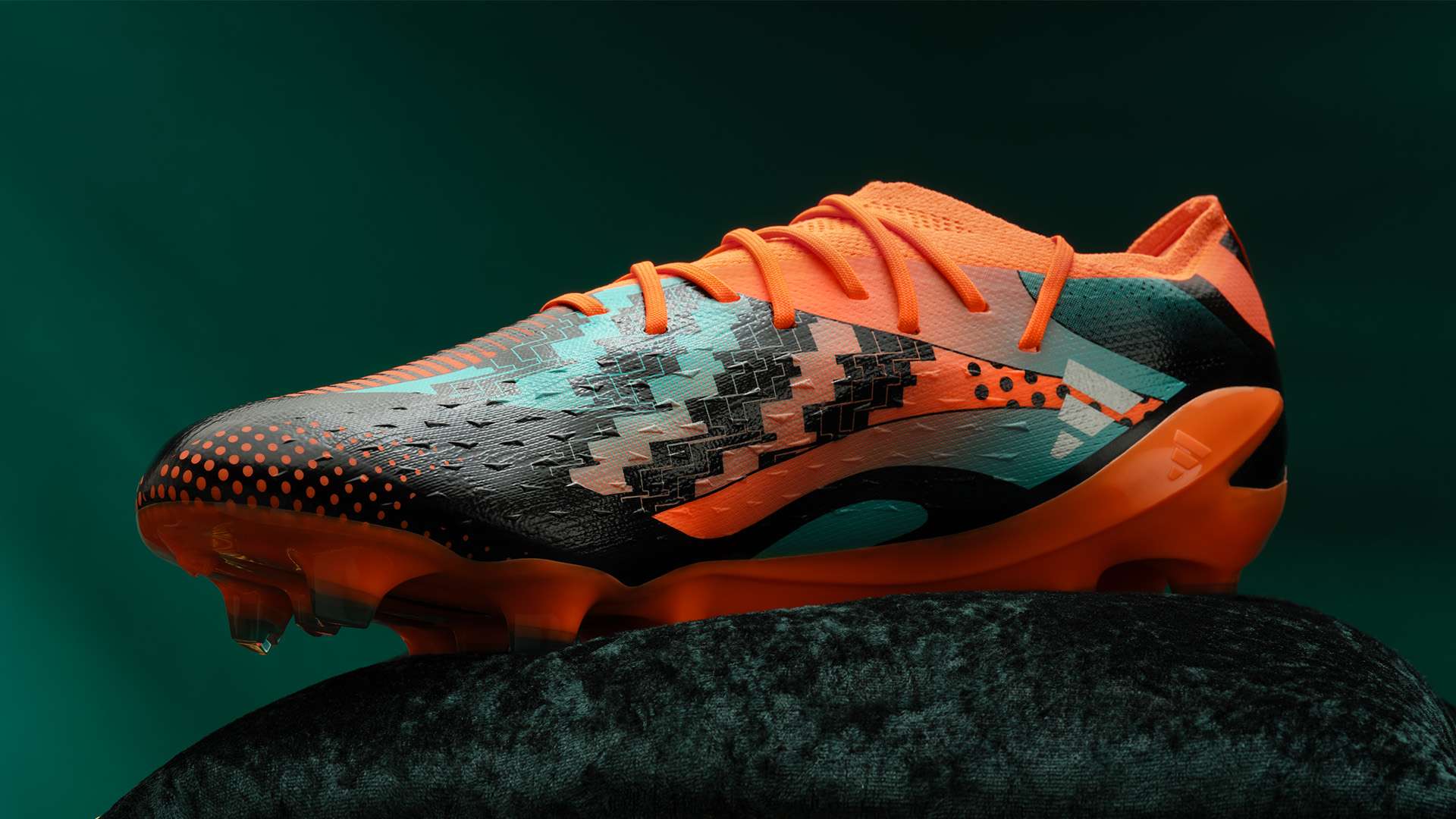 透過分析歷 透過分析歷